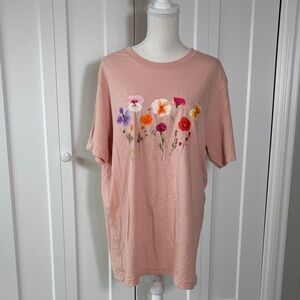 Prune & Wild Floral Graphic Pink T-Shirt XL